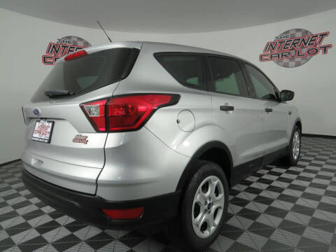 2019 Ford Escape S