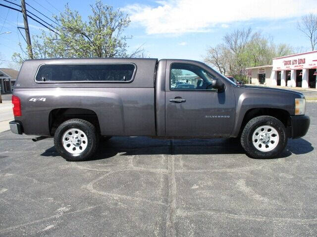 2011 Chevrolet Silverado 1500 for sale at Pinnacle Investments LLC in Lees Summit MO