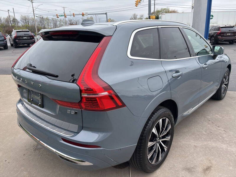 2023 Volvo XC60 B5 Plus Bright Theme