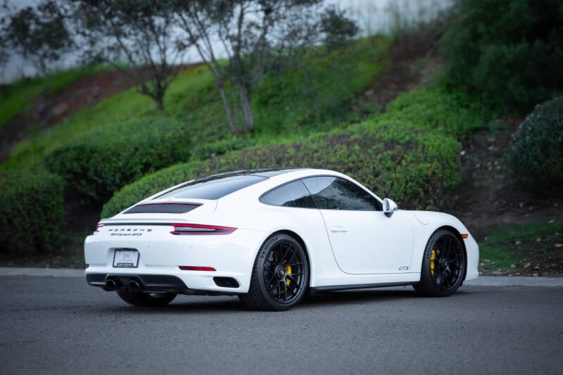 2019 Porsche 911 GTS photo 120