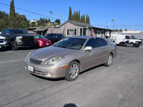 2005 Lexus ES 330