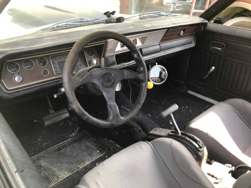 1975 Plymouth Duster