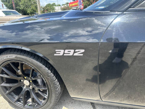 2014 Dodge Challenger SRT8 Core