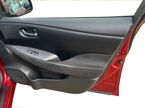 2015 Nissan LEAF