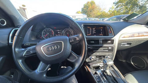 2017 Audi Q5 2.0T quattro Premium Plus