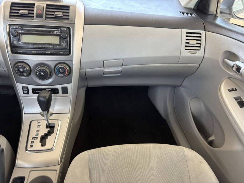 2012 Toyota Corolla