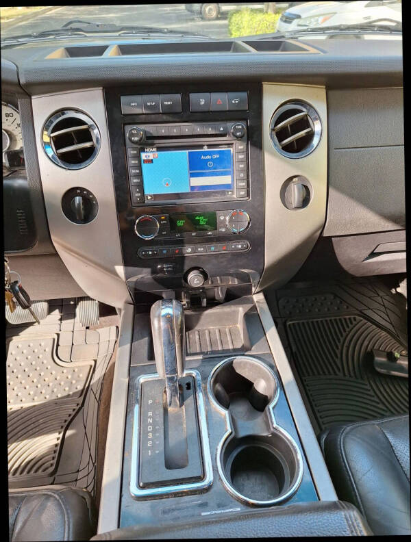 2013 Ford Expedition Limited