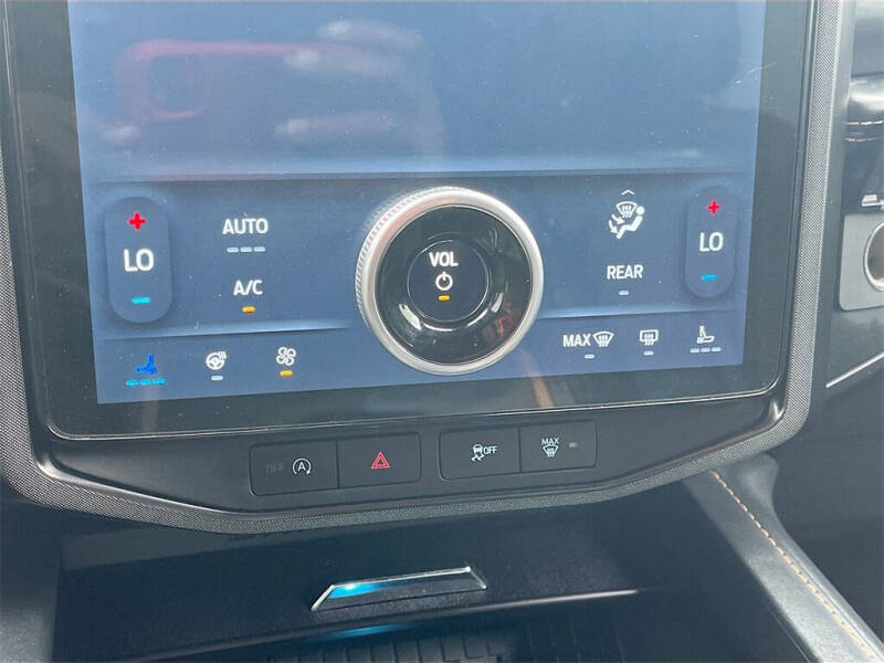 2023 Ford Expedition MAX Platinum