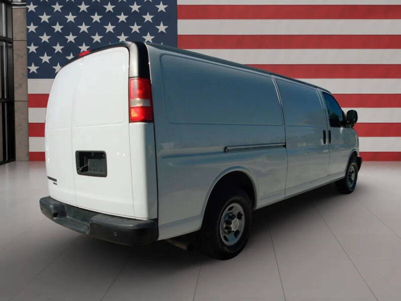 2016 Chevrolet Express 3500