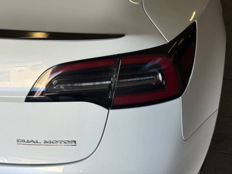 2018 Tesla Model 3 Performance