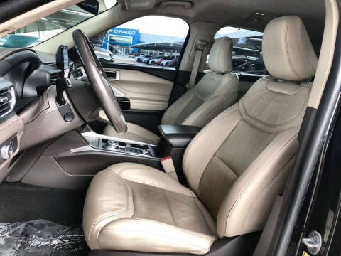 2022 Ford Explorer Platinum