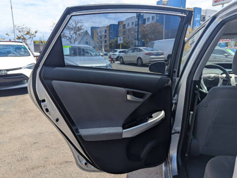 2013 Toyota Prius Plug-in Hybrid