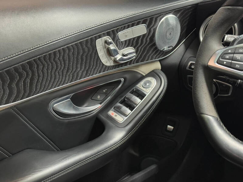 2016 Mercedes-Benz C-Class AMG C 63 S