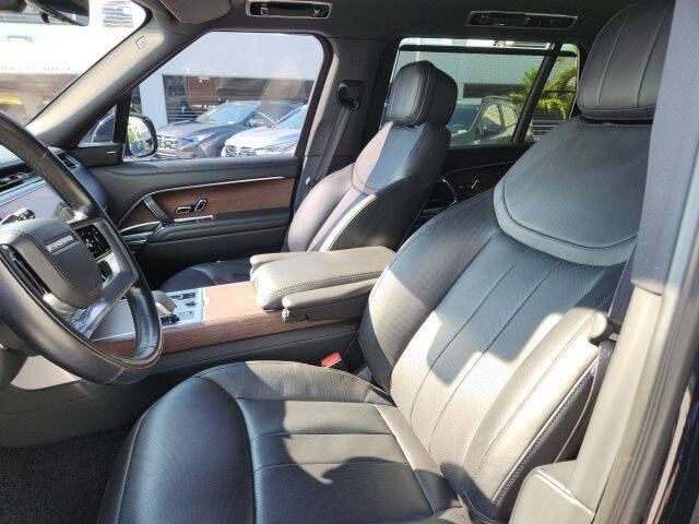 2023 Land Rover Range Rover P530 SE LWB