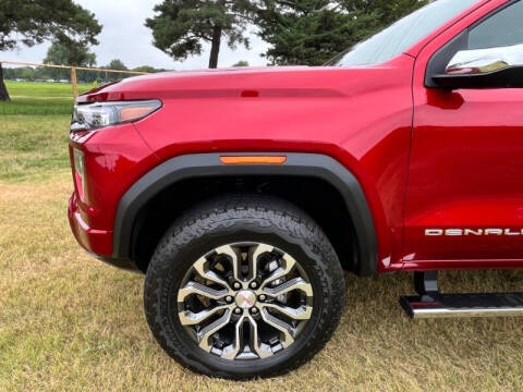 2025 GMC Canyon Denali