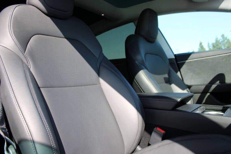 2024 Tesla Model 3 Long Range