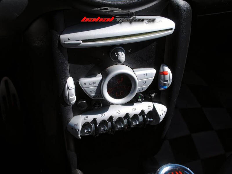 2010 MINI Cooper John Cooper Works