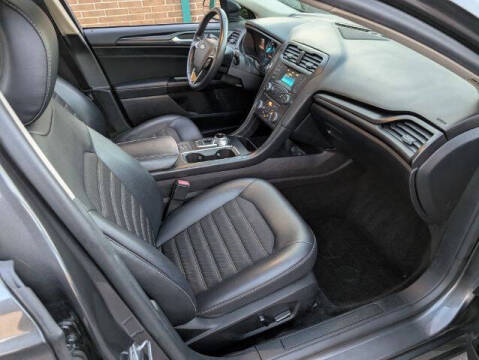 2018 Ford Fusion Hybrid SE