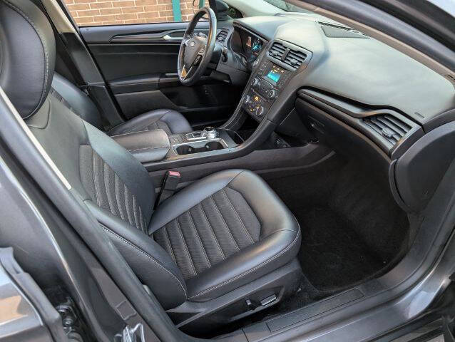 2018 Ford Fusion Hybrid SE