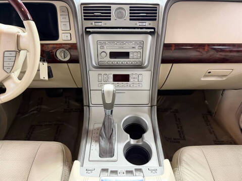 2004 Lincoln Navigator Luxury