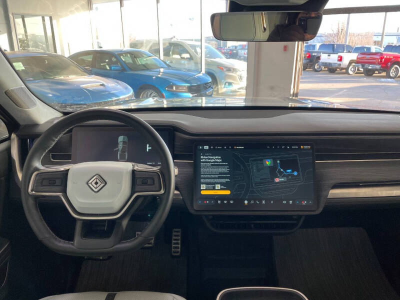 2023 Rivian R1T Adventure