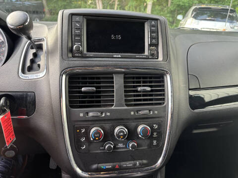 2016 Dodge Grand Caravan SXT Plus
