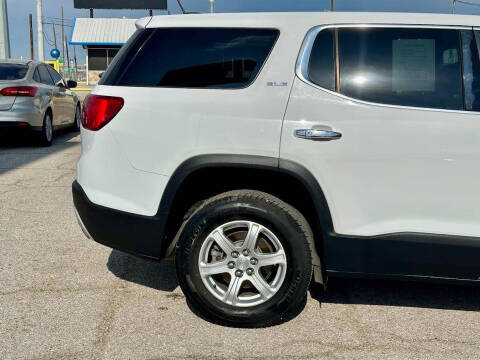 2017 GMC Acadia SLE-1