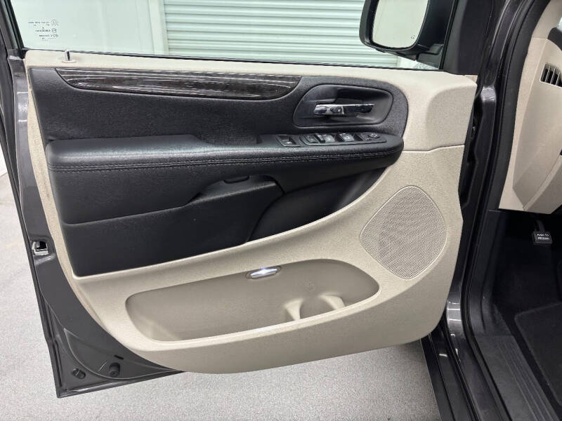 2020 Dodge Grand Caravan SE Plus