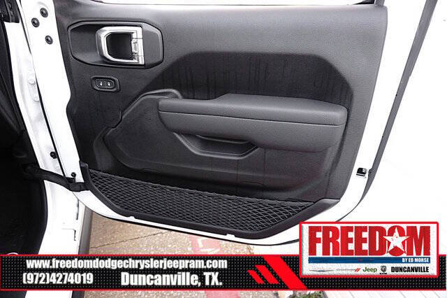 2025 Jeep Gladiator Willys