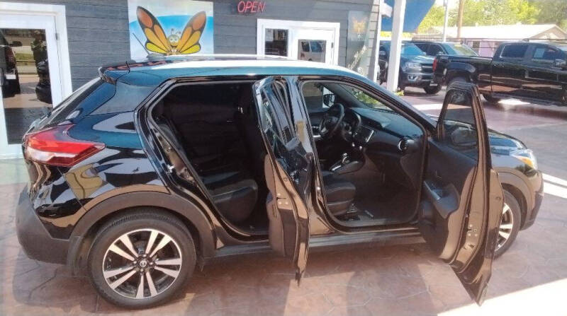 2020 Nissan Kicks SV