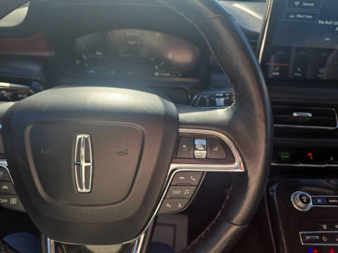 2022 Lincoln Nautilus Reserve