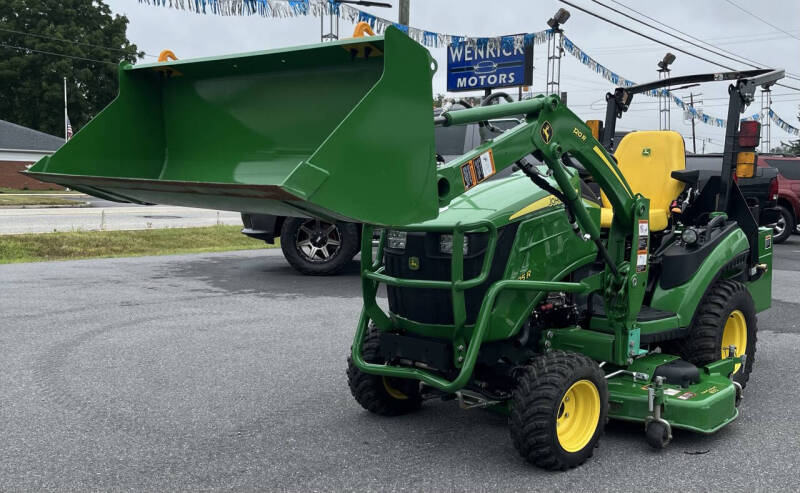 2022 John Deere 1025R