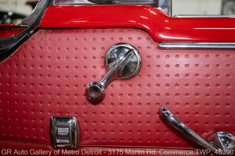 1955 Oldsmobile 98 Starfire