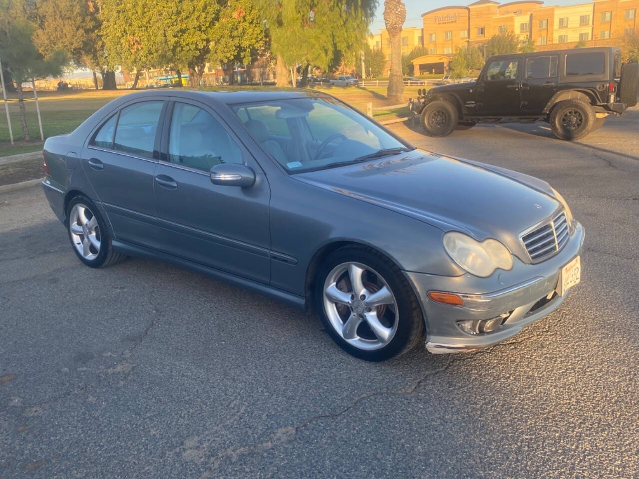 2005 Mercedes-Benz C-Class for sale at GLOBAL VEHICLE EXCHANGE LLC in Somerton, AZ