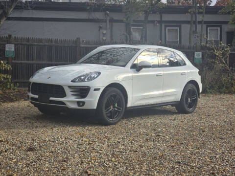 2017 Porsche Macan S