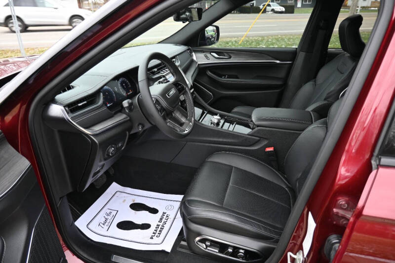 2024 Jeep Grand Cherokee Overland