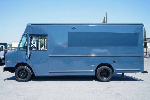 2020 Freightliner MT45 Chassis