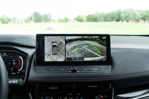 2025 Nissan Rogue SL