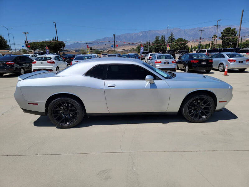 2020 Dodge Challenger SXT