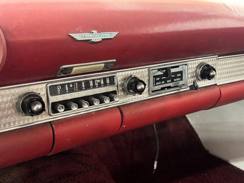 1955 Ford Thunderbird