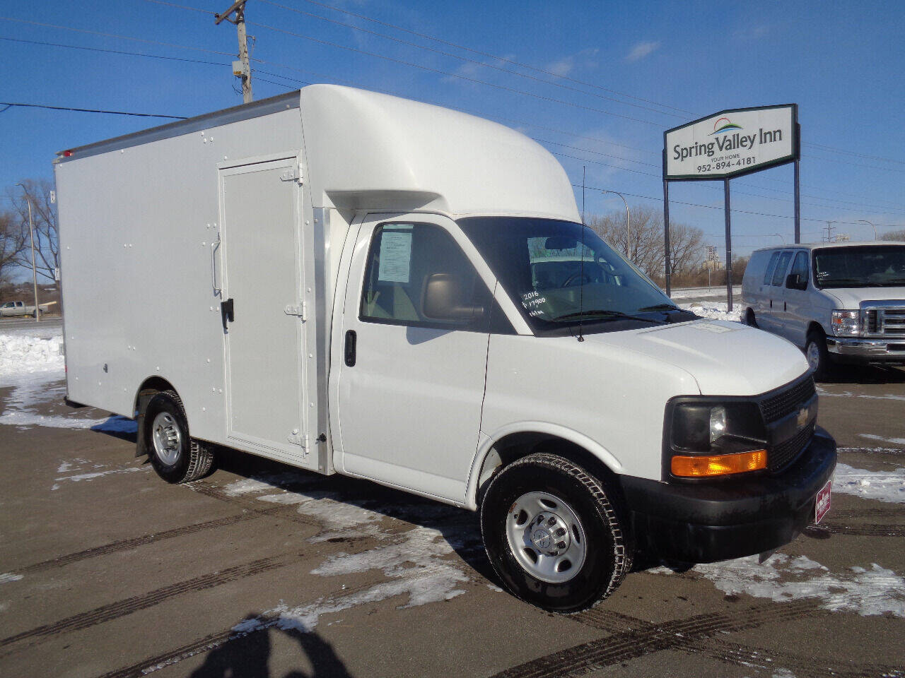 2016 chevrolet express commercial cutaway
