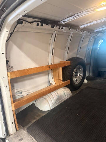 2005 Chevrolet Express 2500