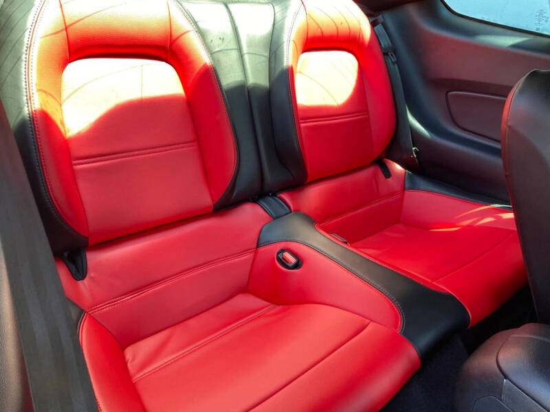 2022 Ford Mustang