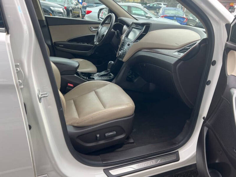 2017 Hyundai Santa Fe