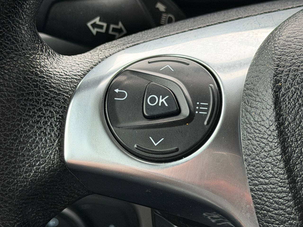 FordTransit Connect32