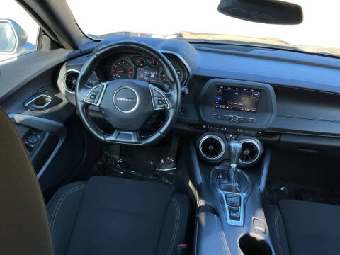 2023 Chevrolet Camaro LT