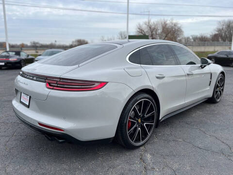 2018 Porsche Panamera Turbo