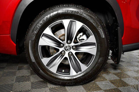 2020 Toyota Highlander Hybrid XLE