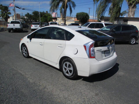 2014 Toyota Prius Three