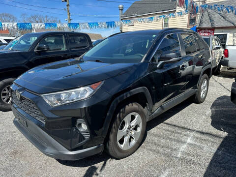 2020 Toyota RAV4 XLE
